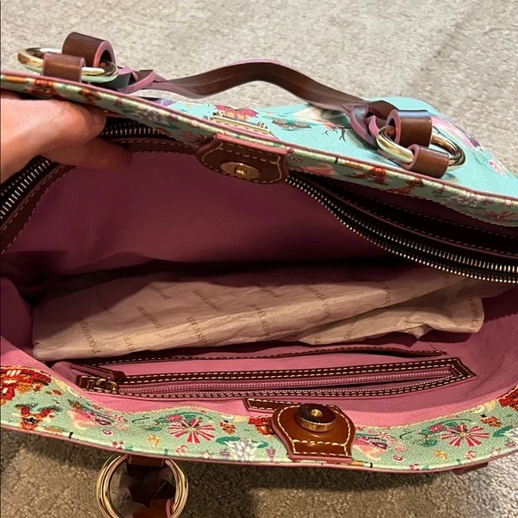 Dooney & Bourke Nutcracker tote bag Disney - Picture 8 of 11